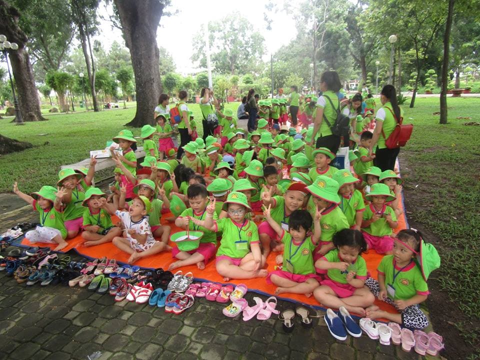 Mũ đồng phục đơn giản thoải mái cho buổi dã ngoại trường mầm non